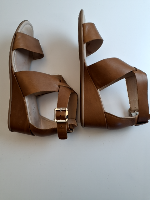 Ecco sandal