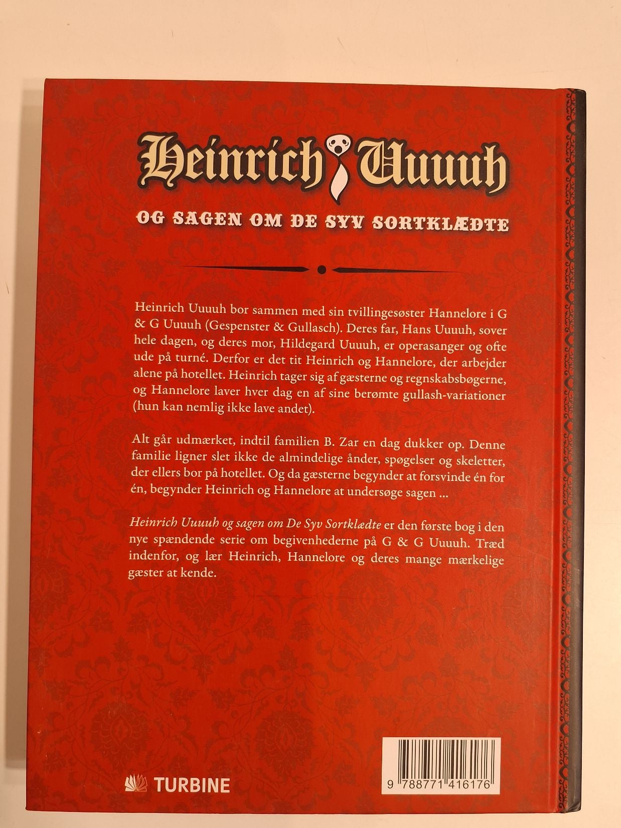 Heinrich Uuuuh Syv Sortklædte