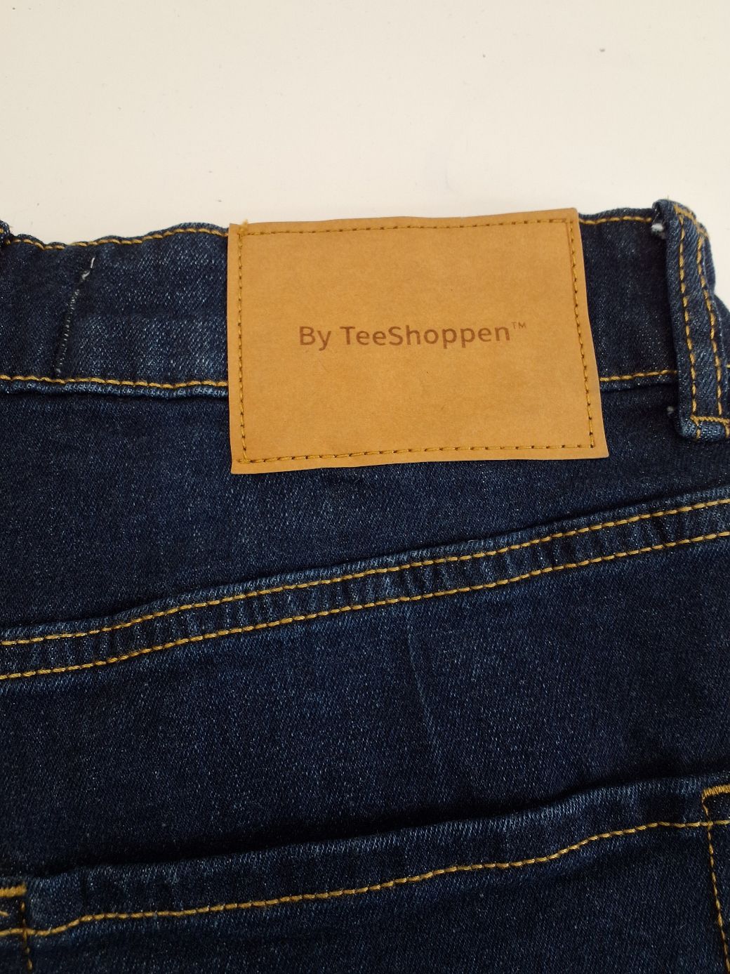 By TeeShoppen Shorts