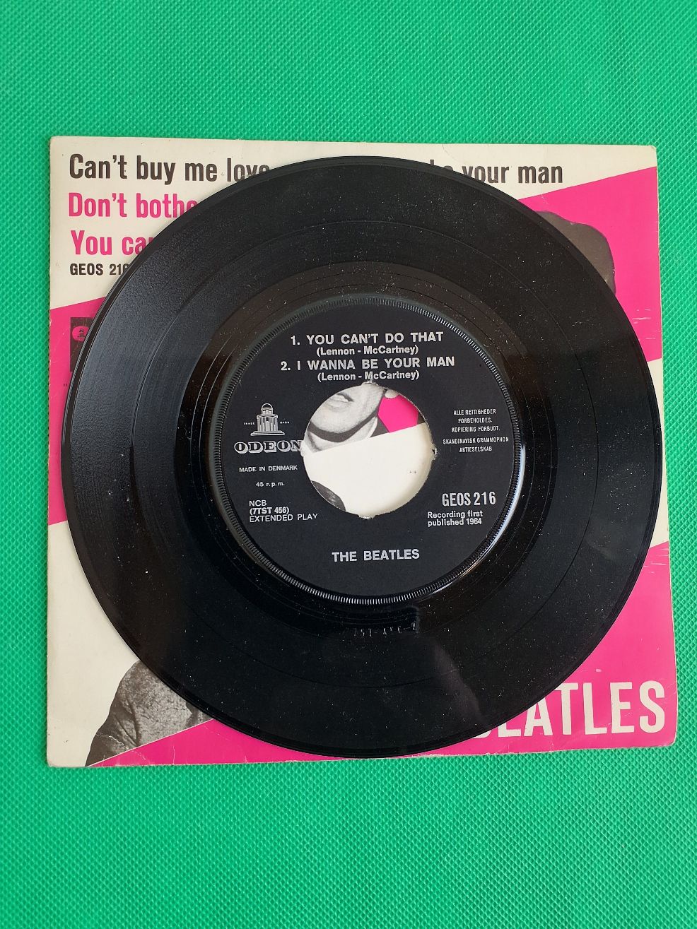 Vinyl Single med The Beatles