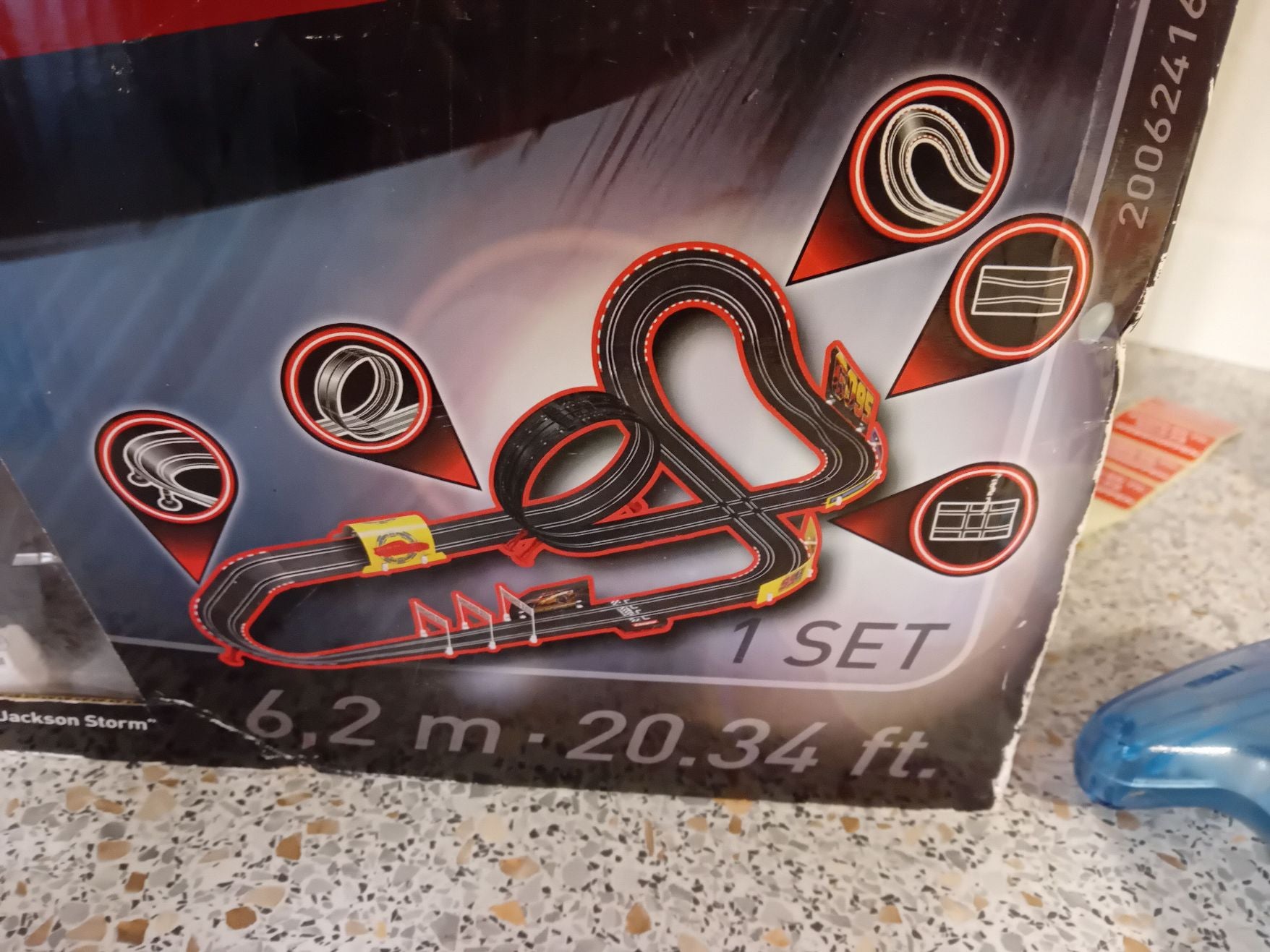 Disney racerbane