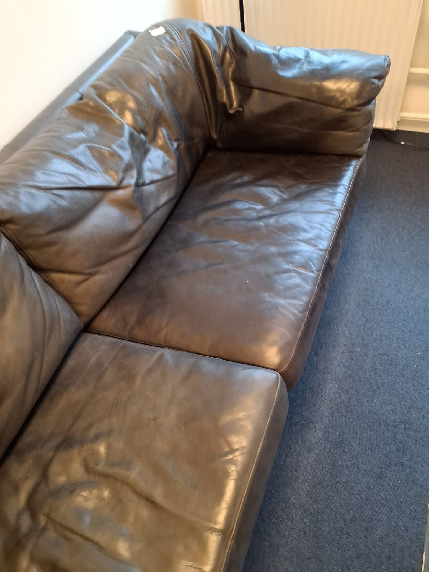 Sort lædersofa