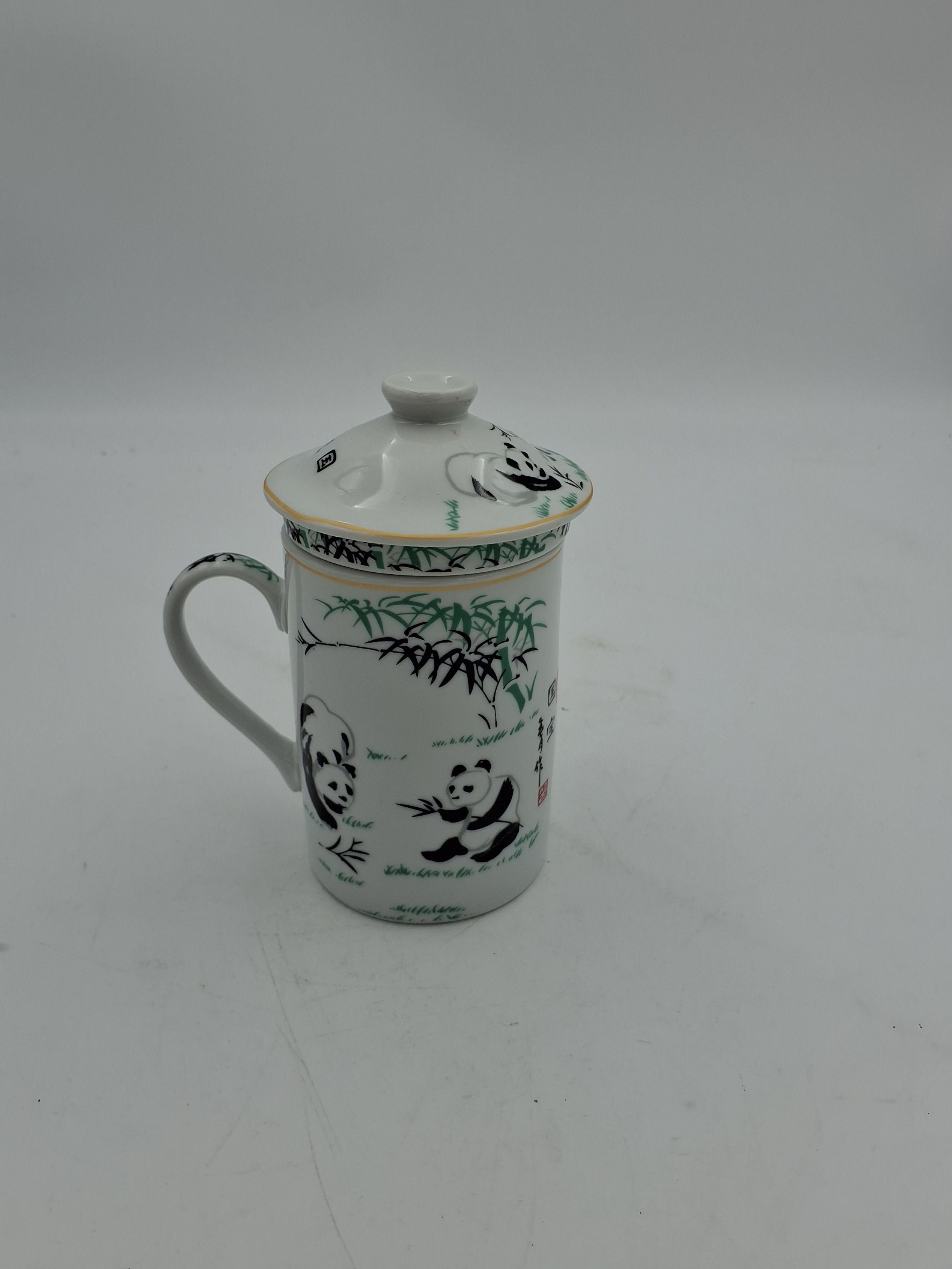 Kinesisk tekrus i porcelæn