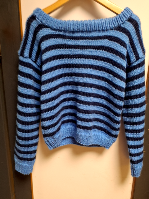Blå sweater