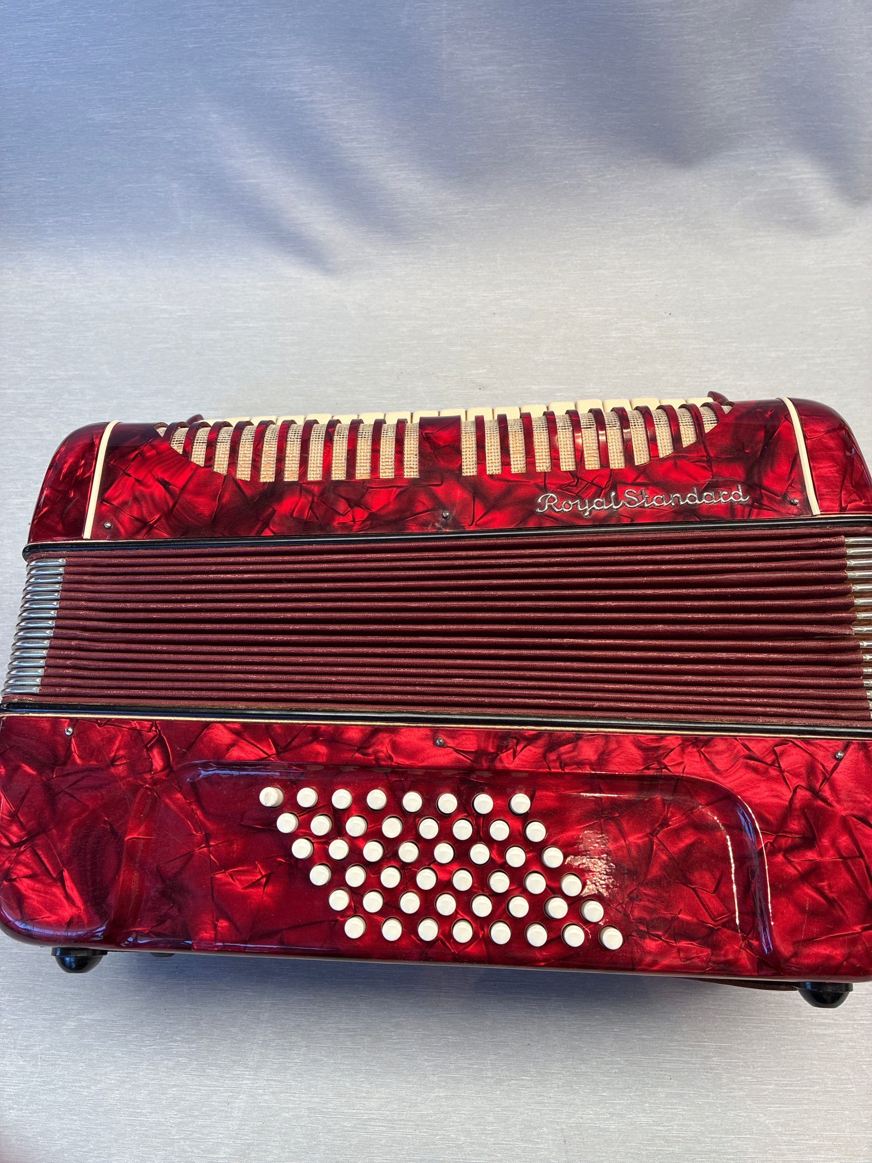 Harmonika Royal Standard