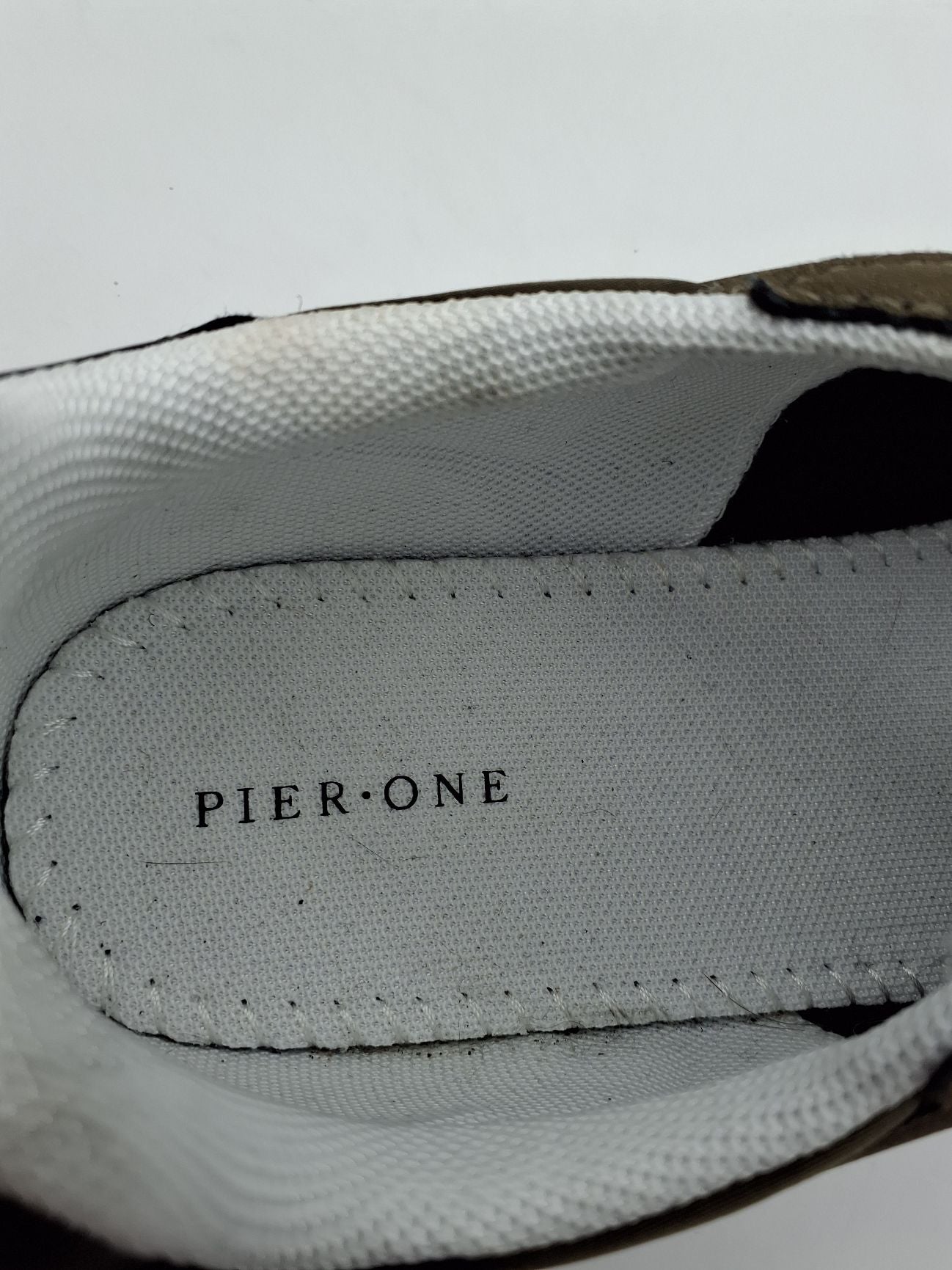 Pier One Sneakers