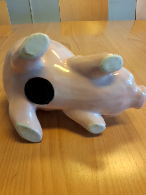 Sparegris med bundprop