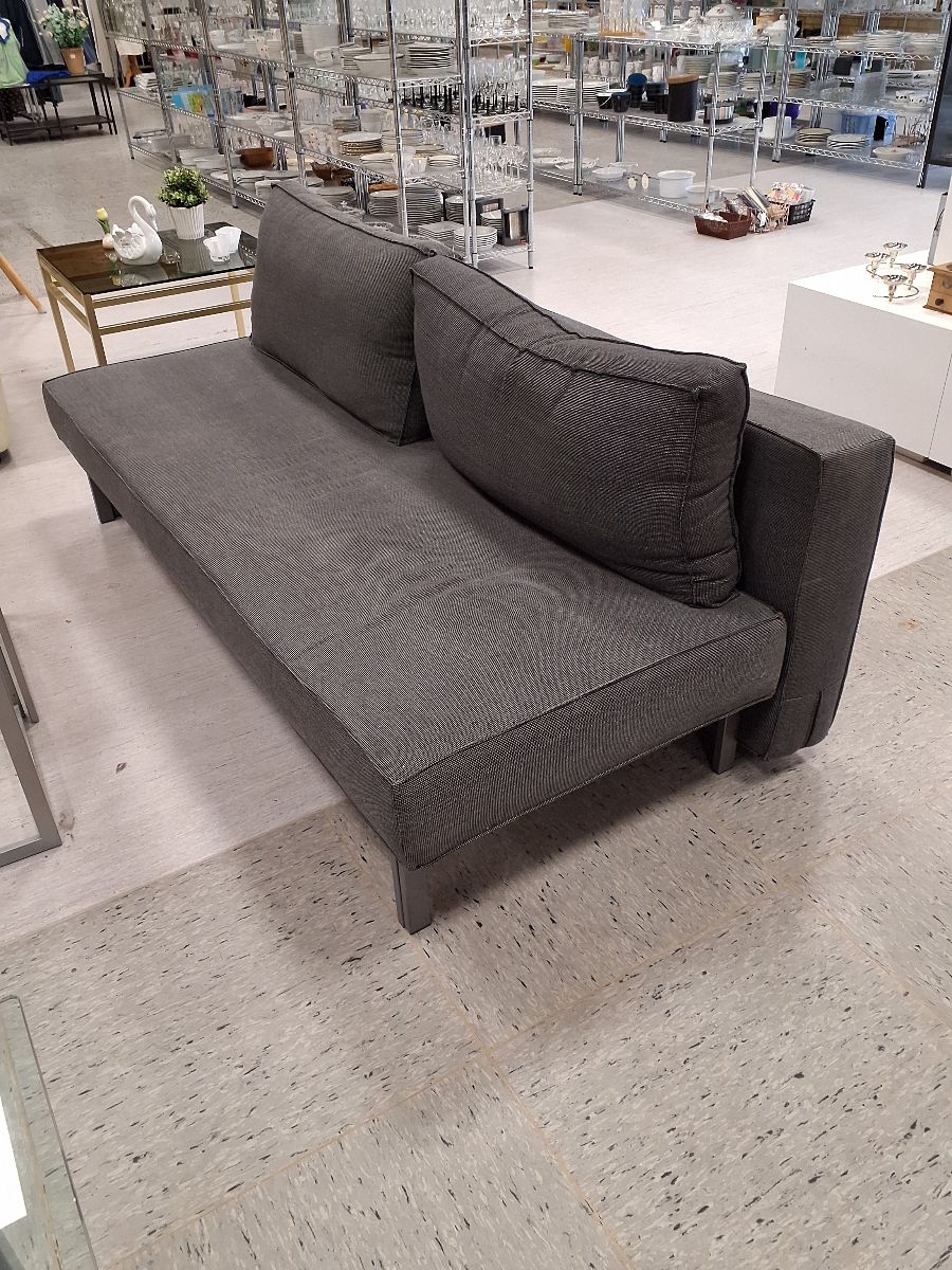 Grå sovesofa
