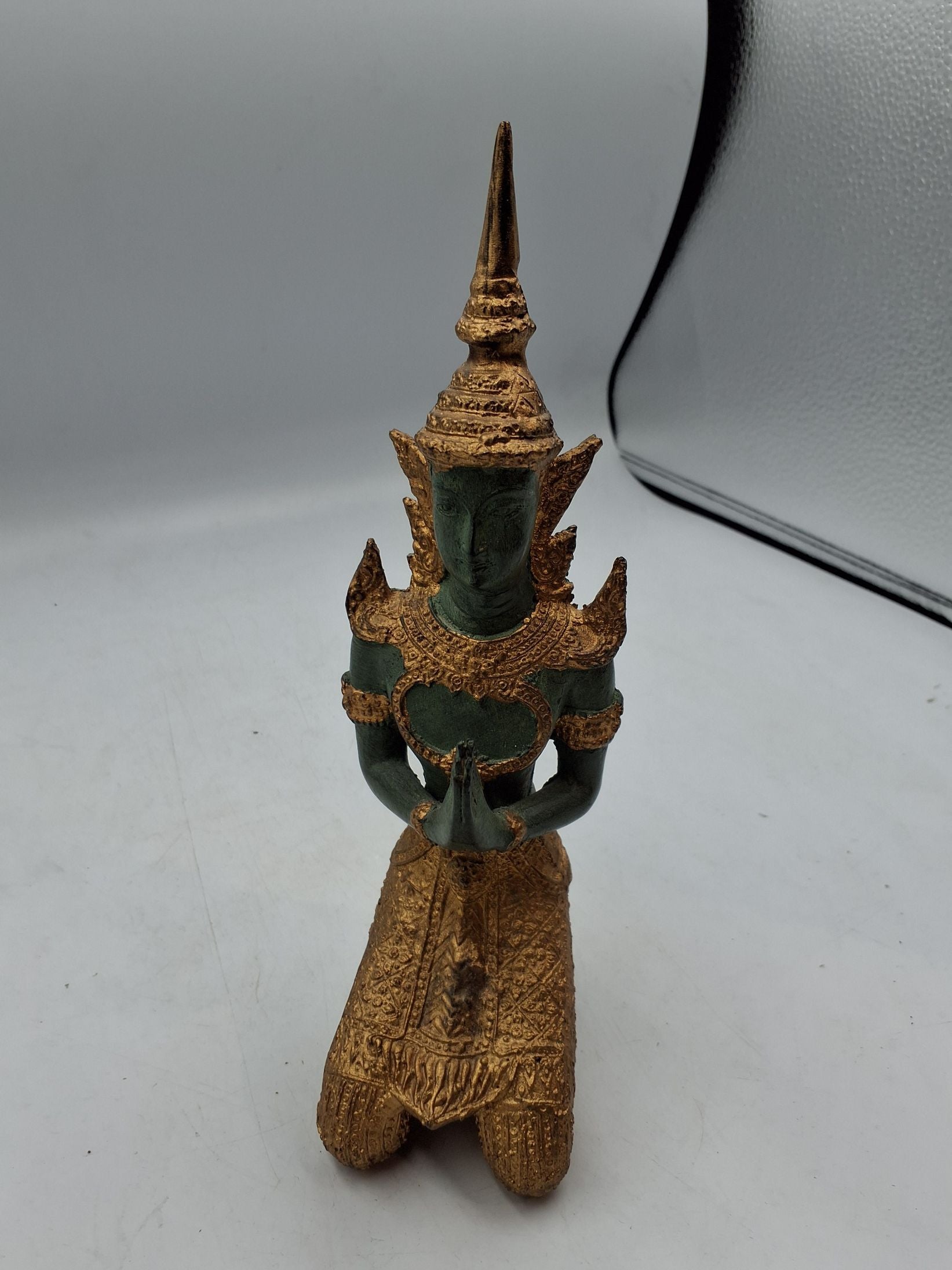 Buddha figur