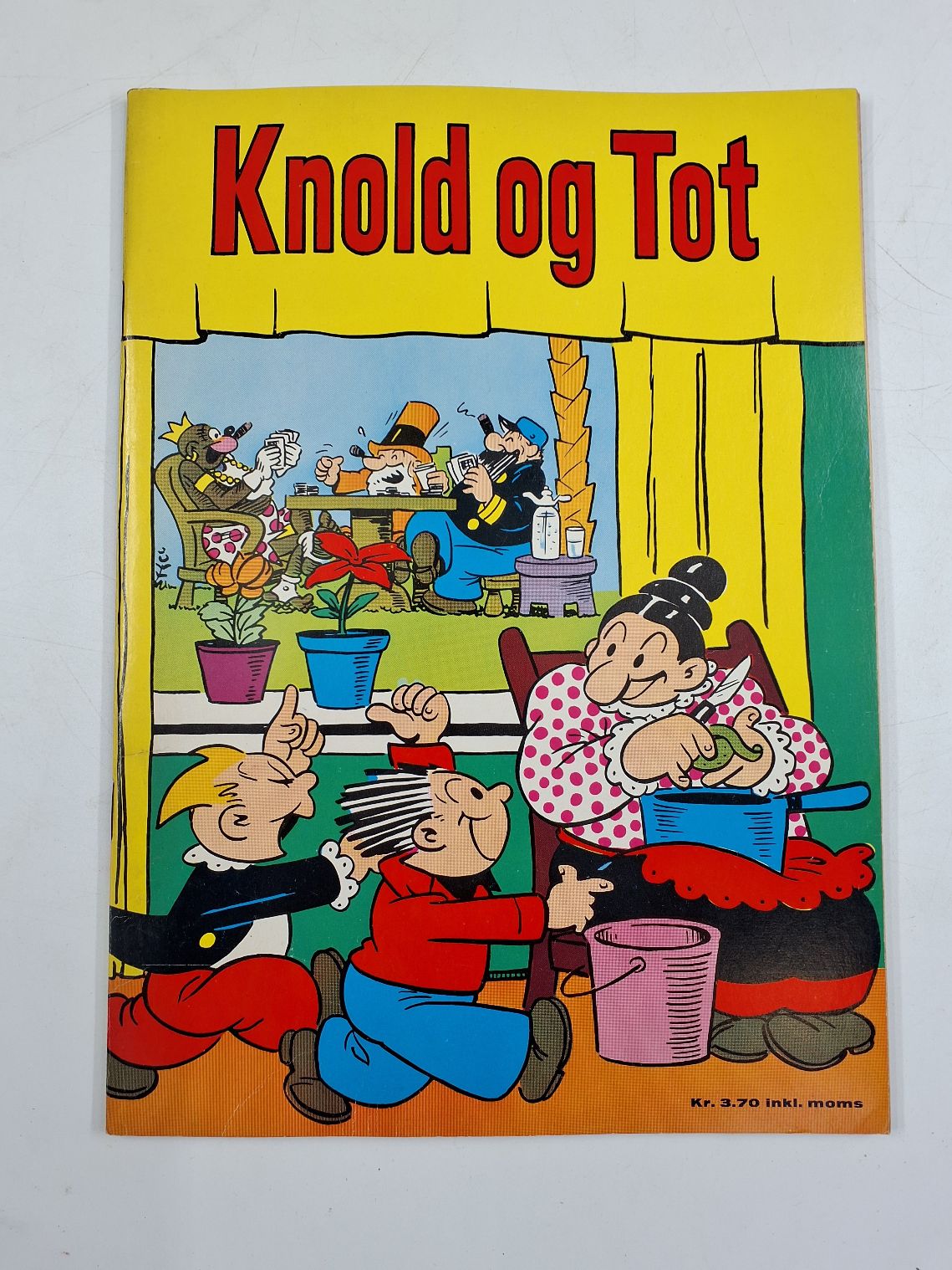 Knold og Tot hæfter