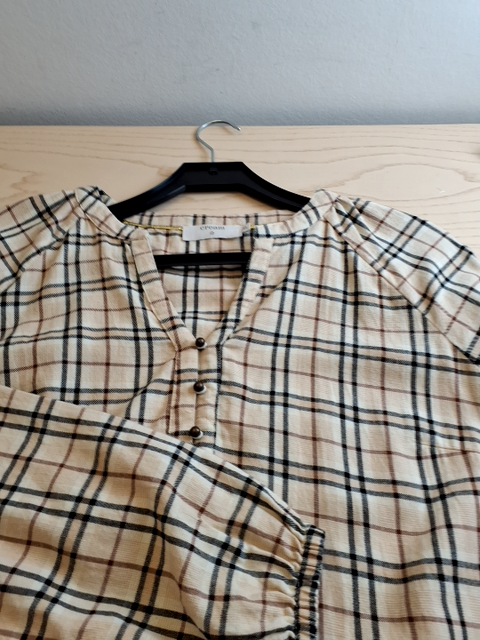 Cream Bluse (G705)