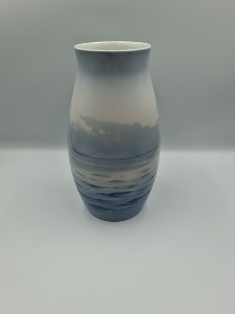 B&G Vase med skibs motiv