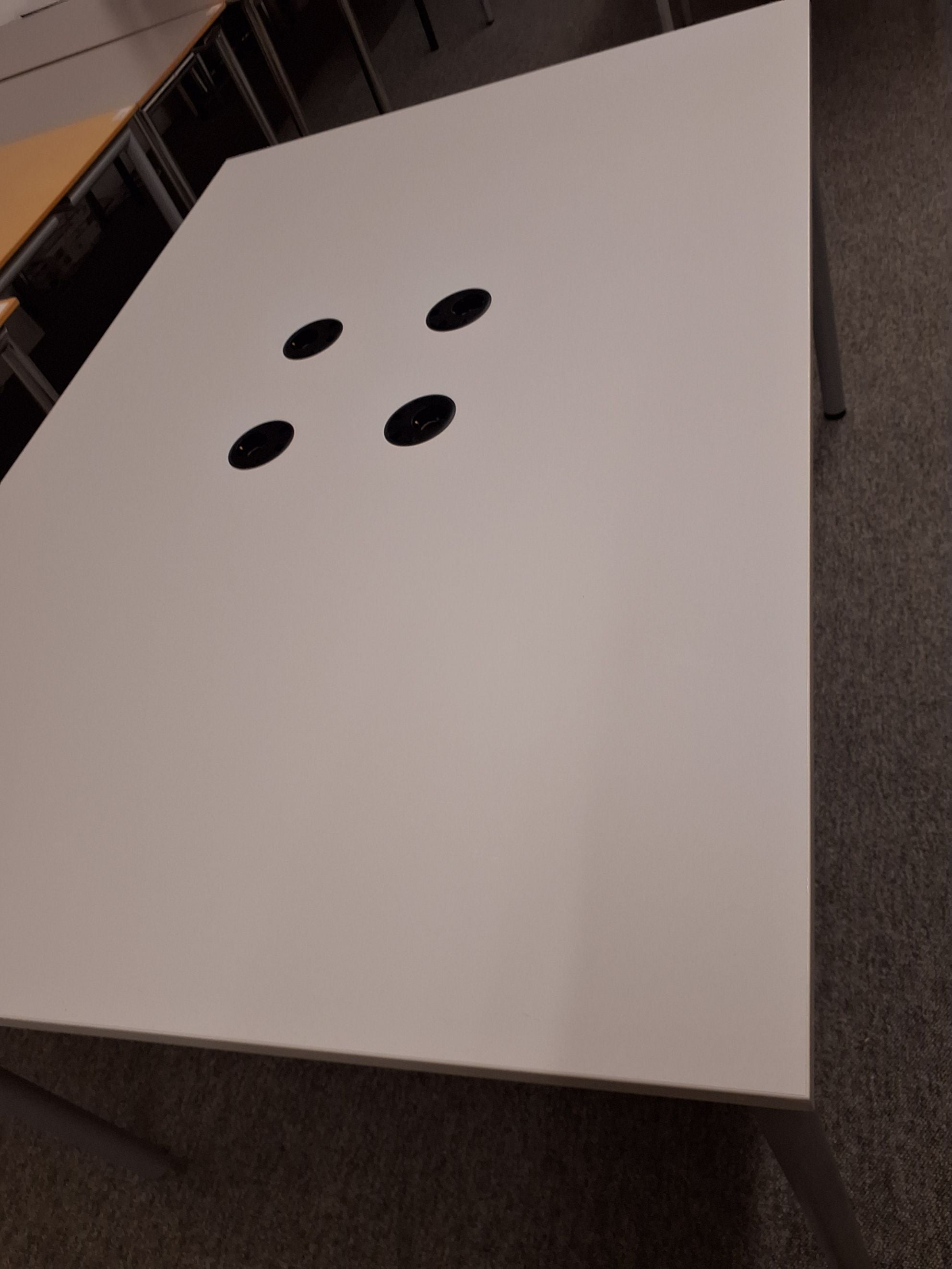 Elev/mødebord - 7112