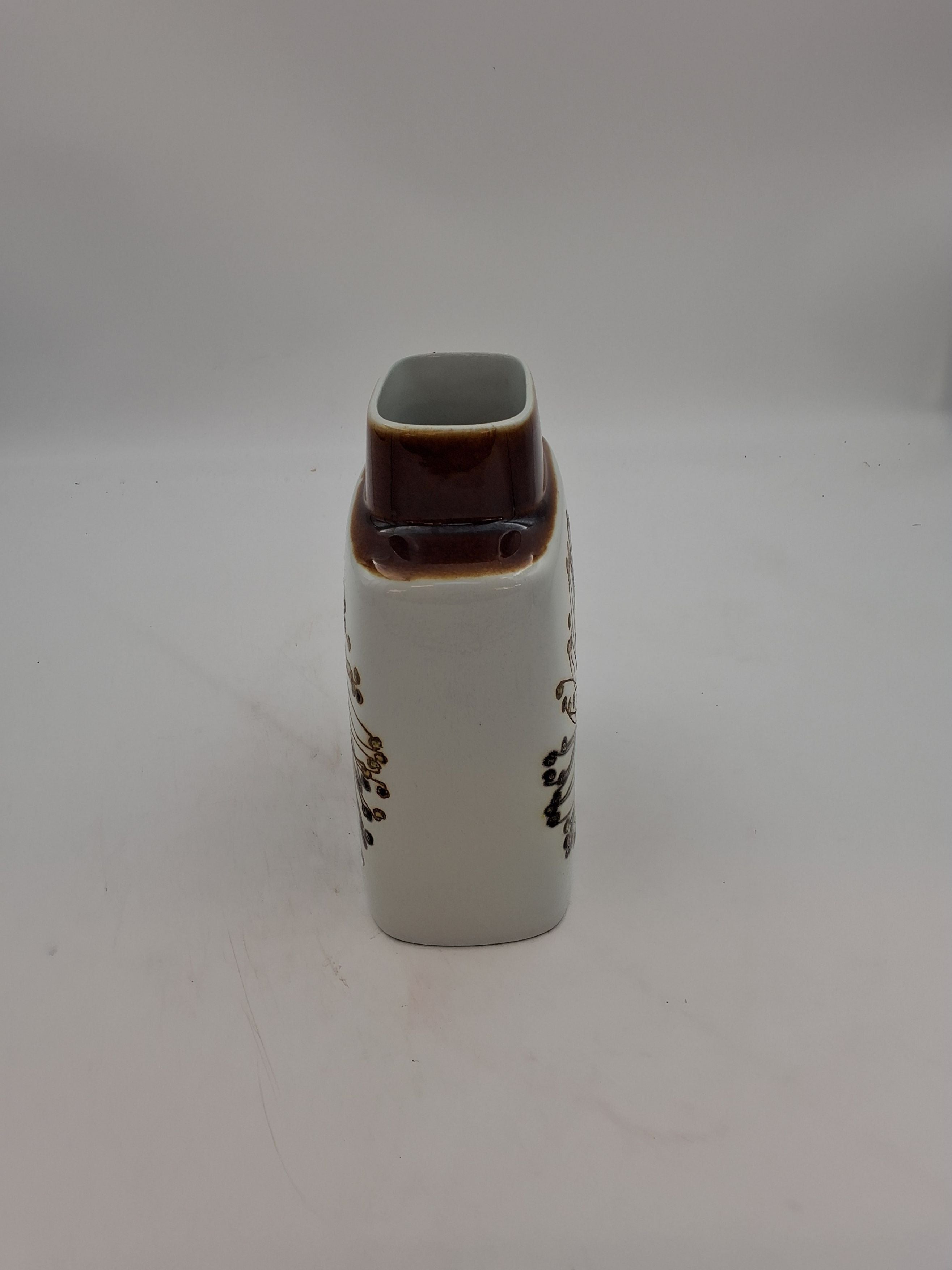 Royal Cop. Baca vase