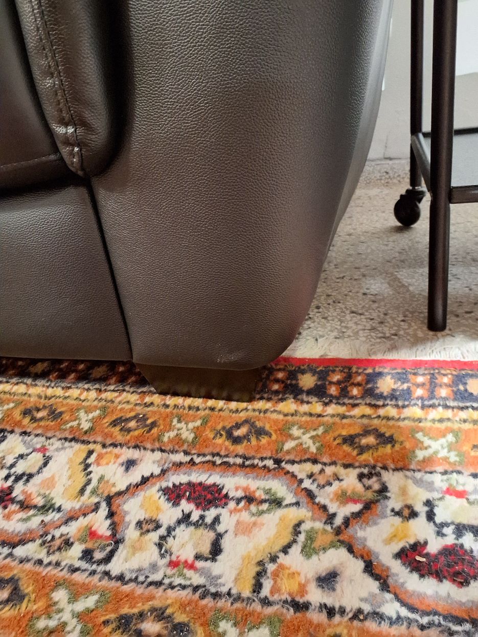 (4207)Sort lædersofa