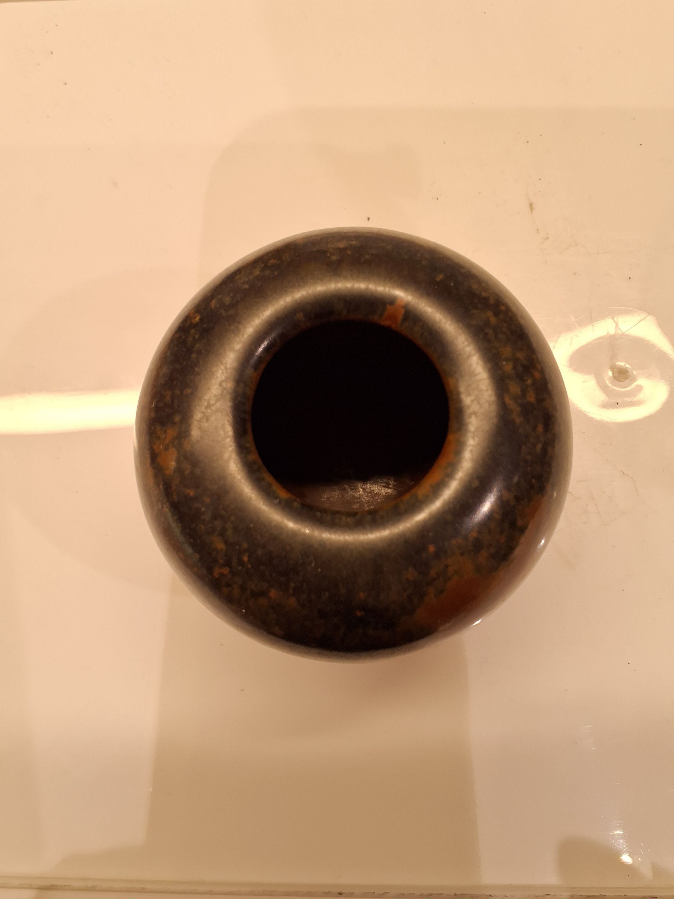 Saxbo vase, lille brun model #48.