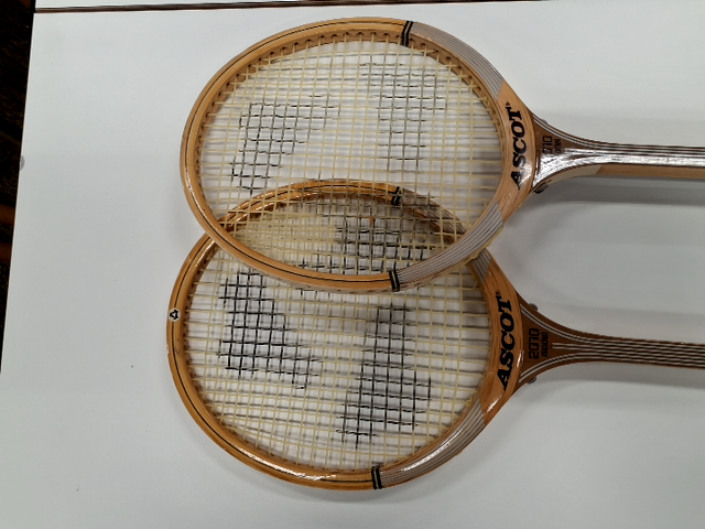 Ascot vintage squash ketcher