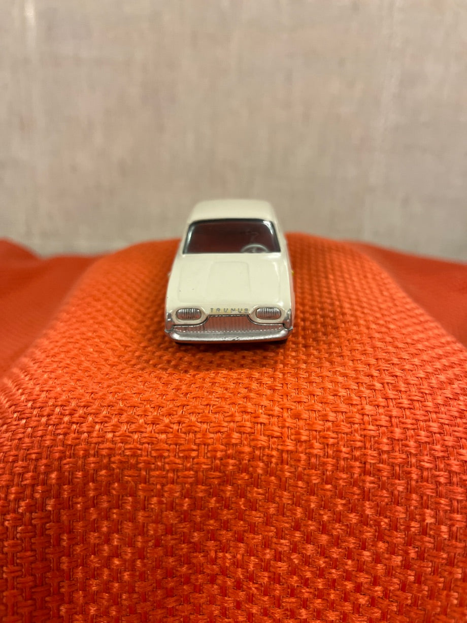 Tekno bil Ford Taunus 17M