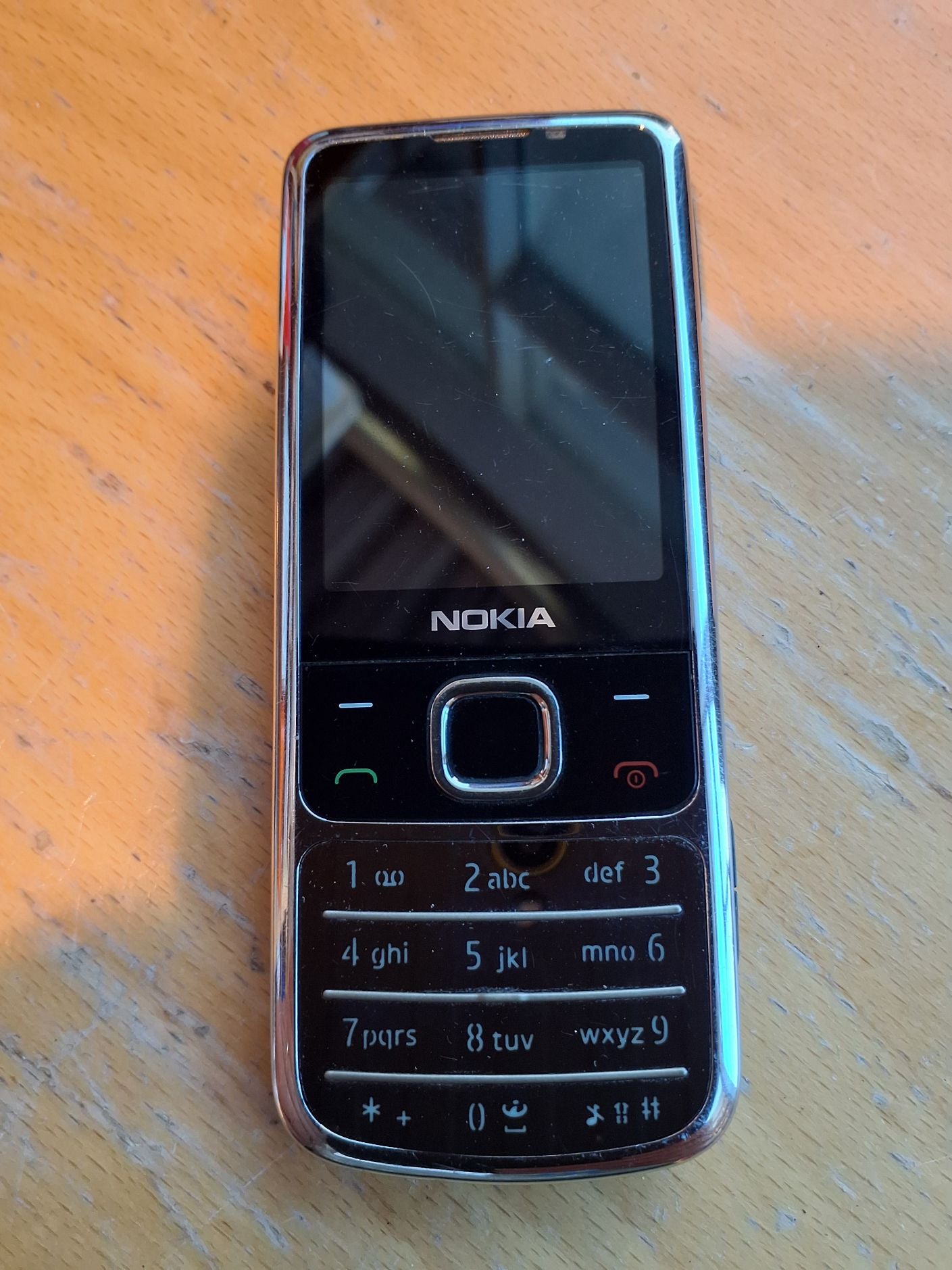 Nokia RM-470 Model 6700c-1
