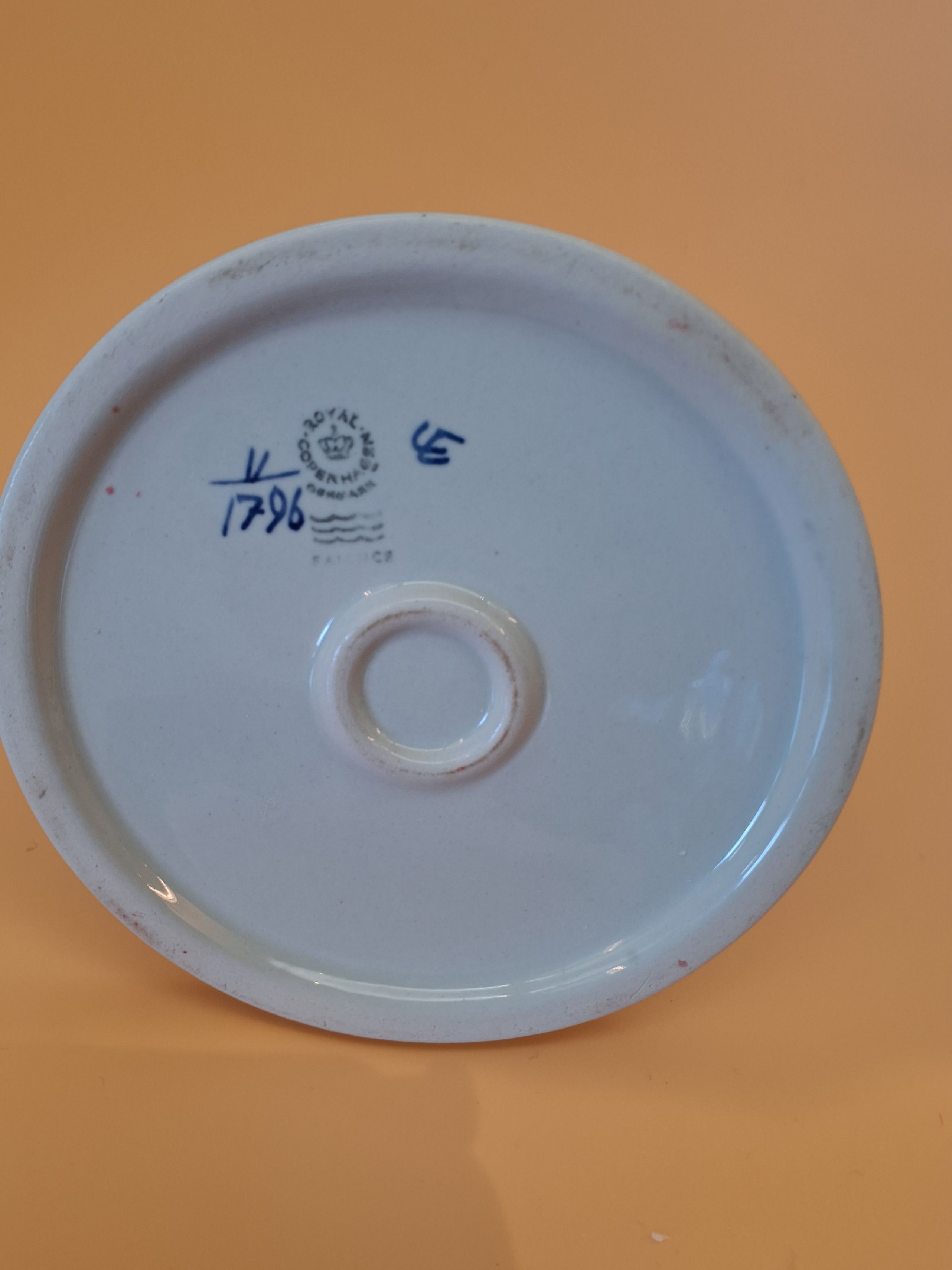 Royal Copenhagen lysestage nr 11/1796