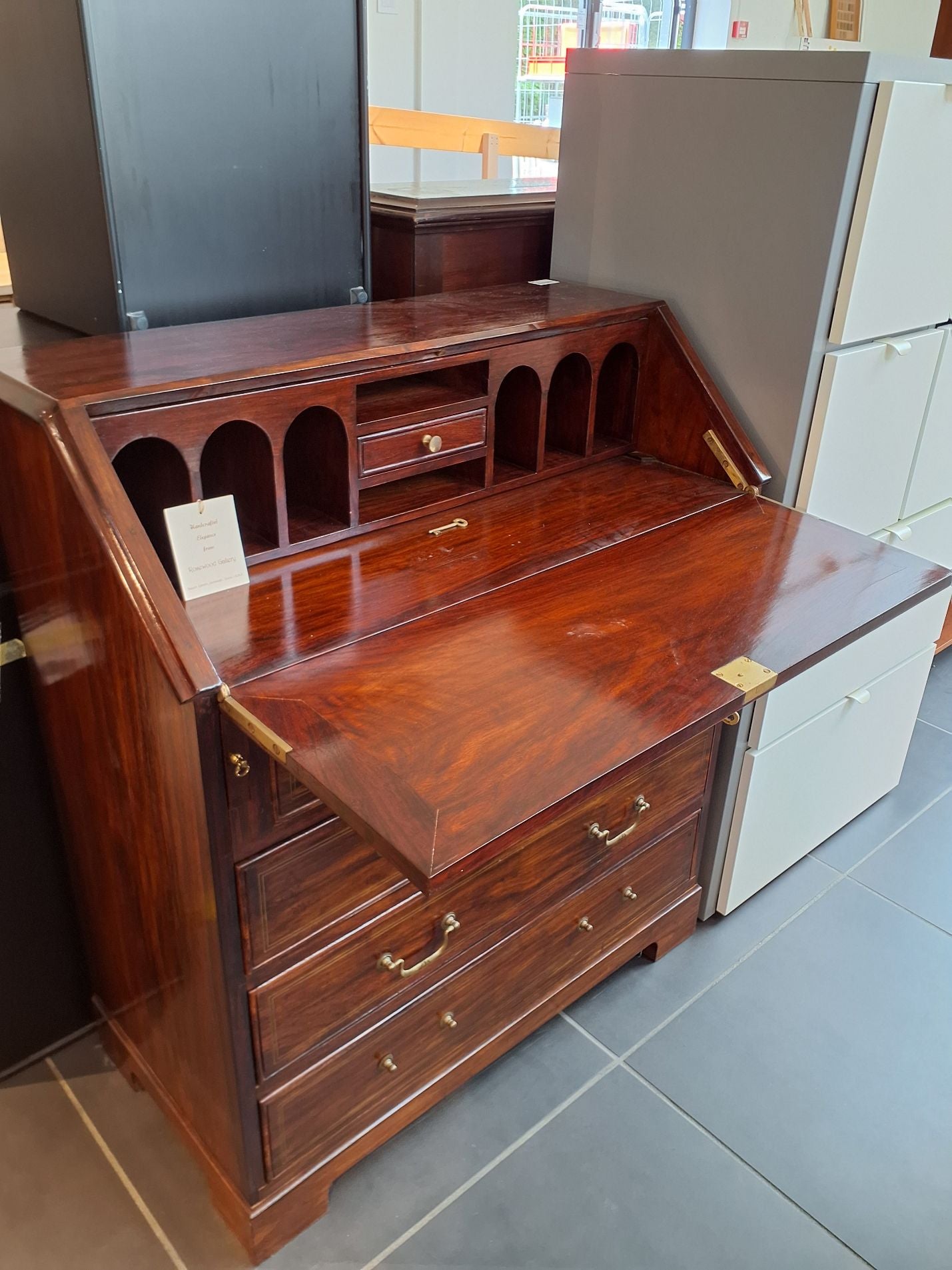 Sekretær fra Rosewood Gallery