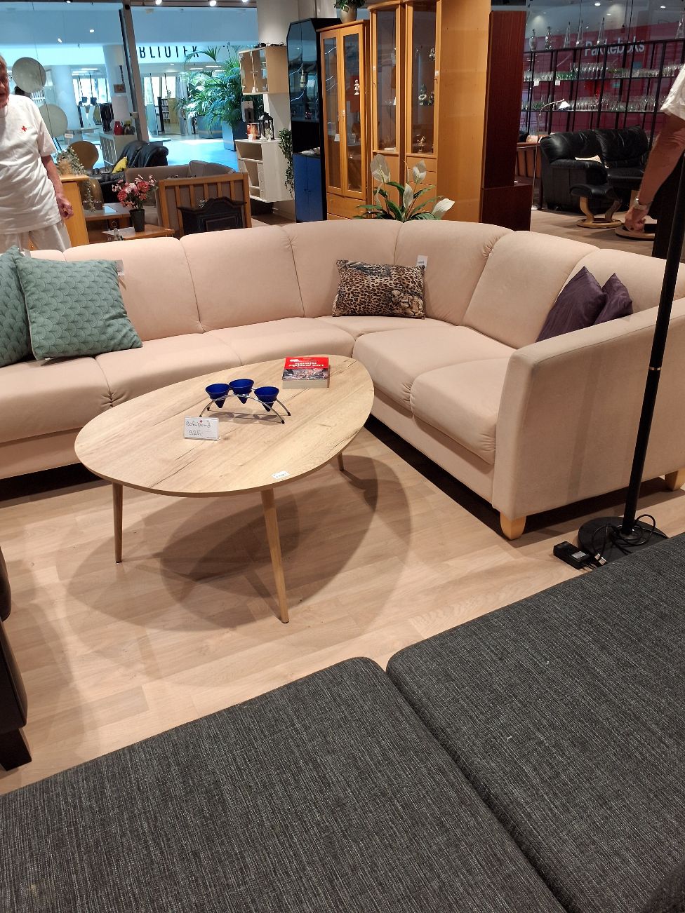 Beige hjørnesofa