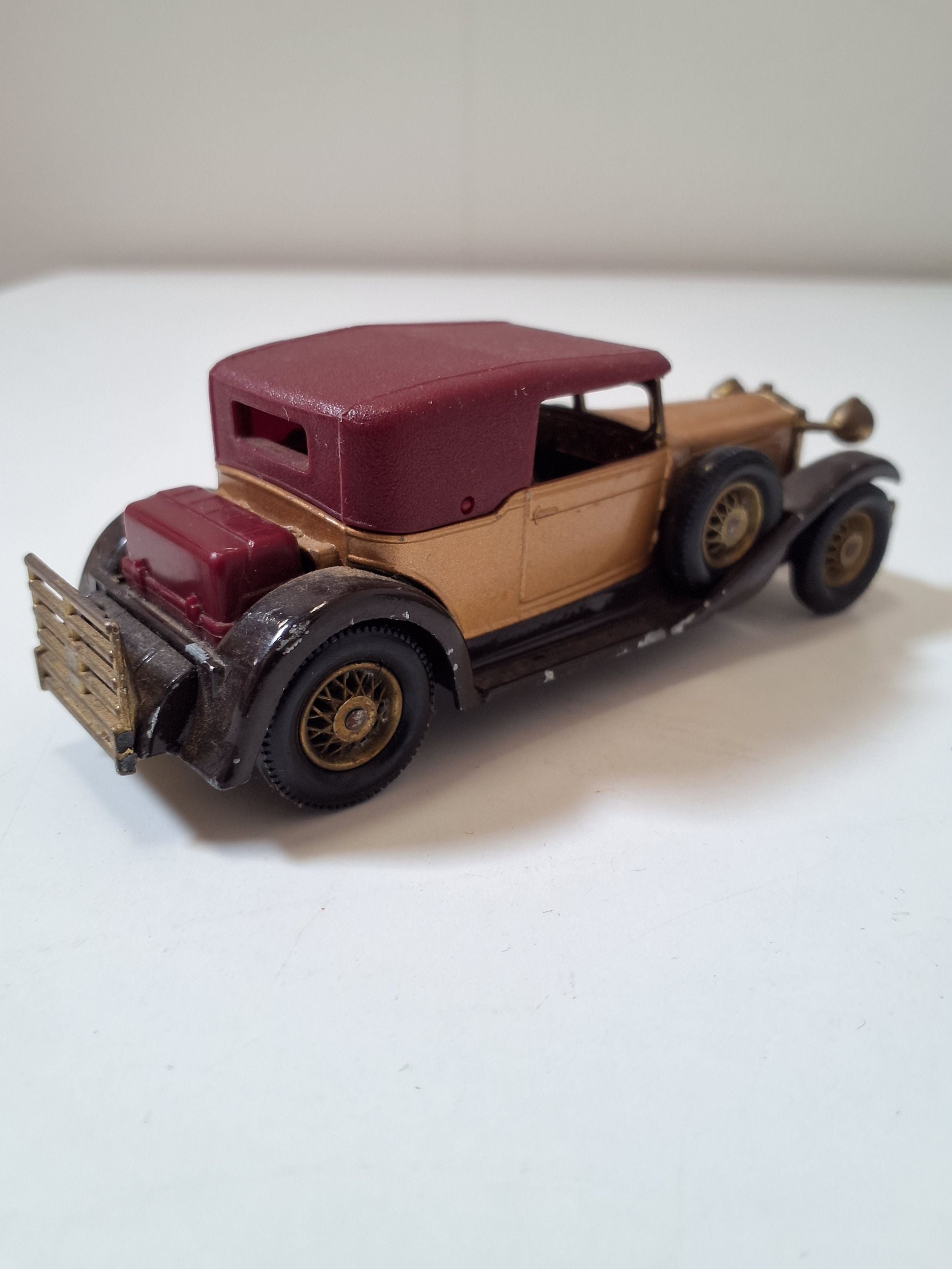 Lesney 1930 Packard Victoria
