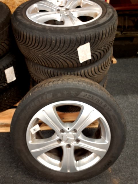 4 Alufælge original Mercedes