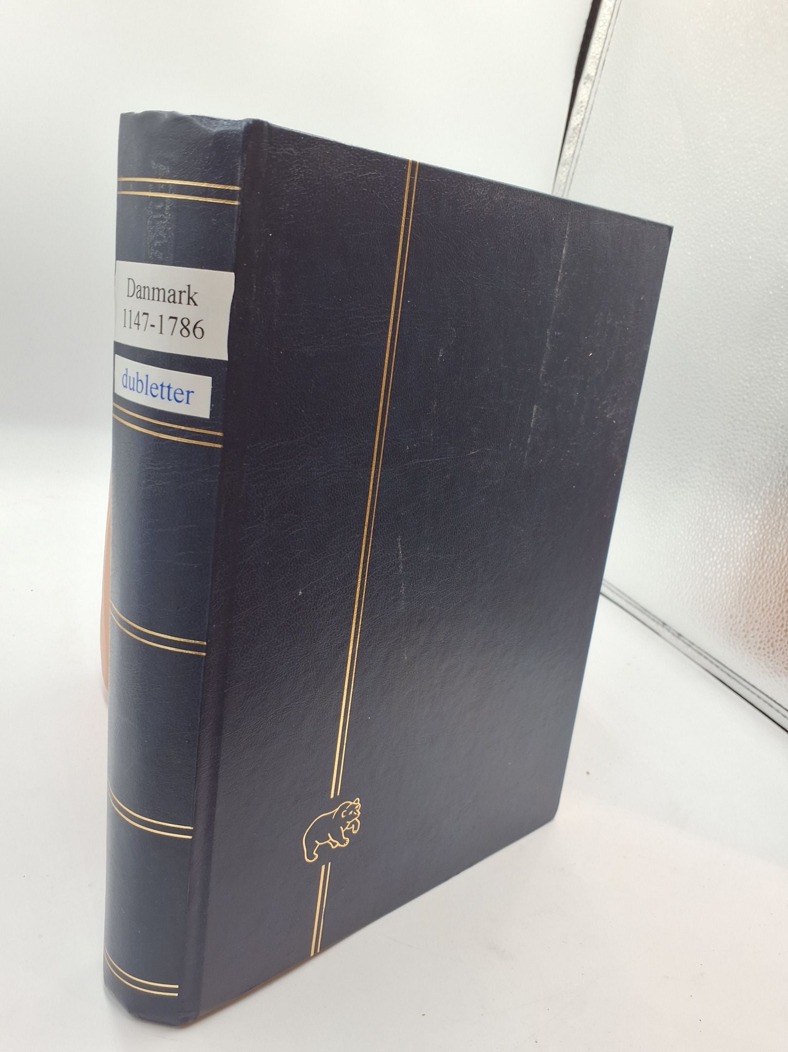Frimærke album AKA1147-1786 ca 950stk