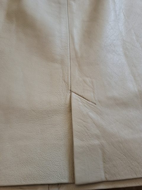 Nederdel (skind) (G562)