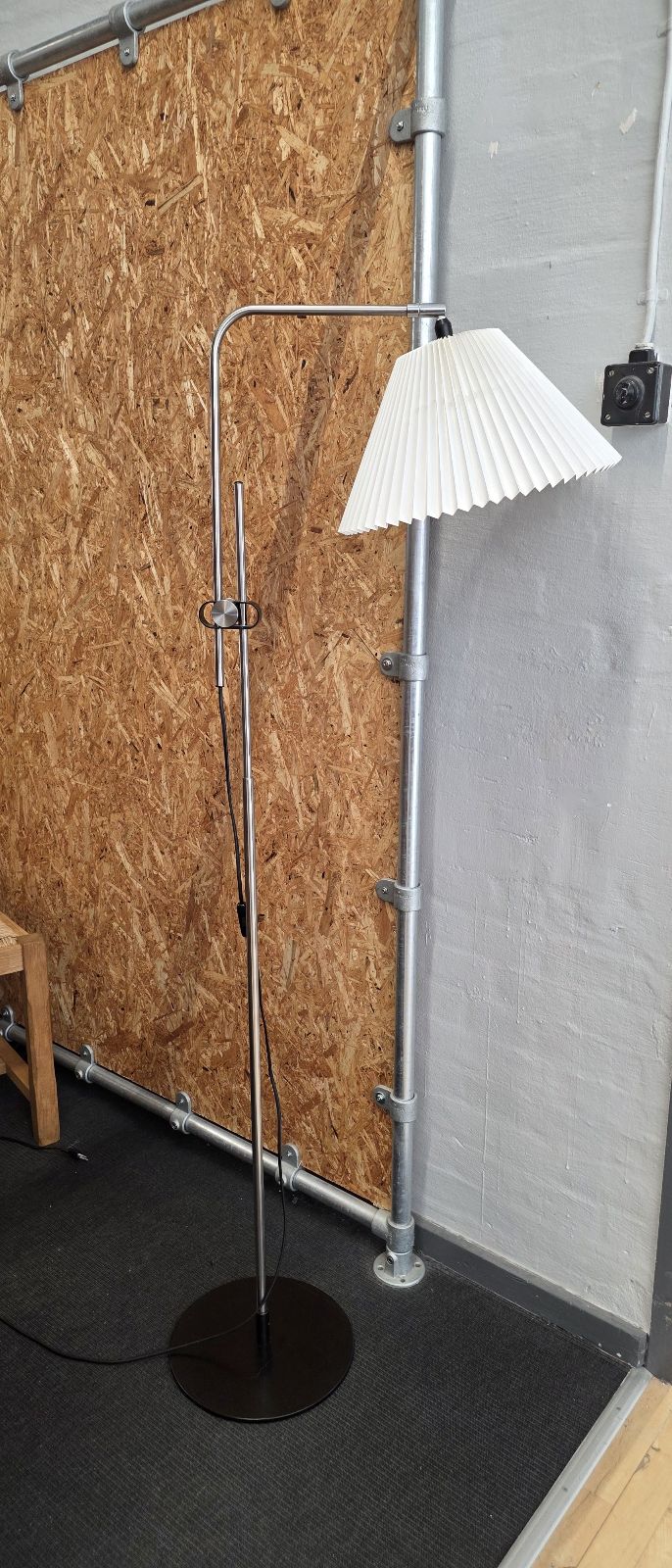 Le Klint gulvlampe