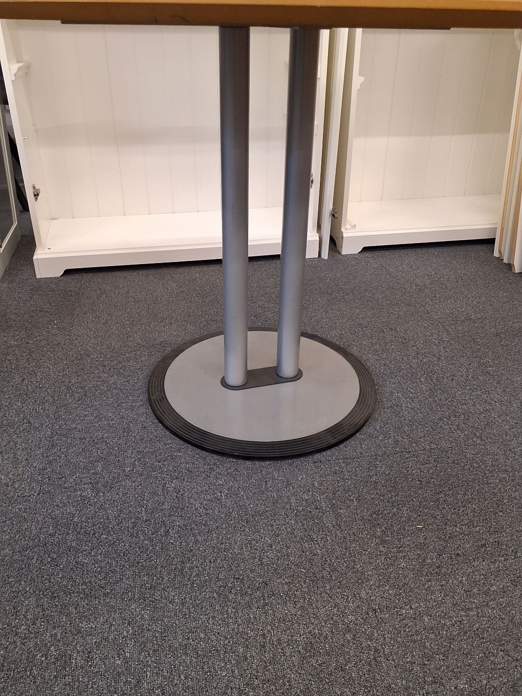 Rundt spisebord