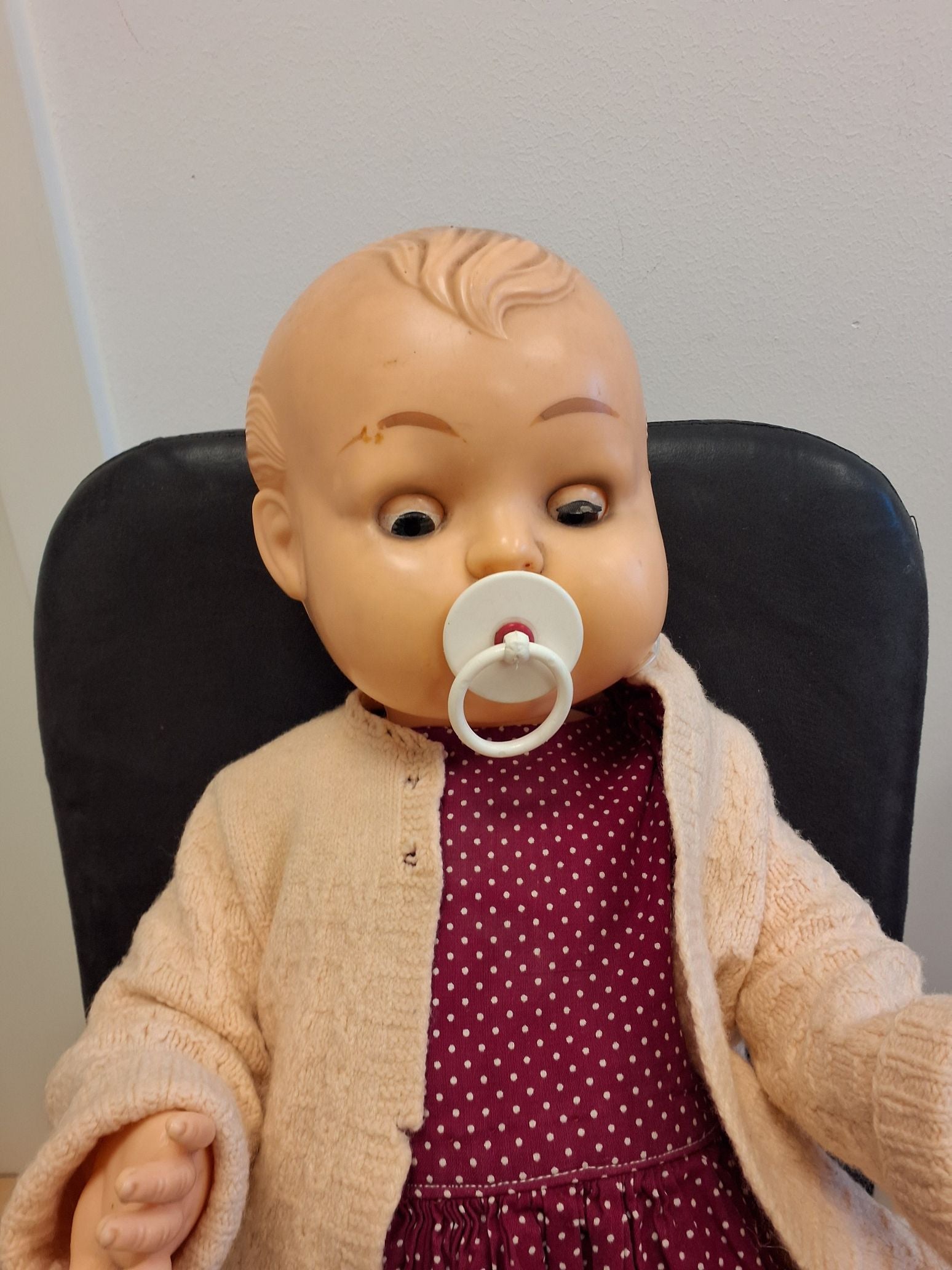 Dukke af ældre model.