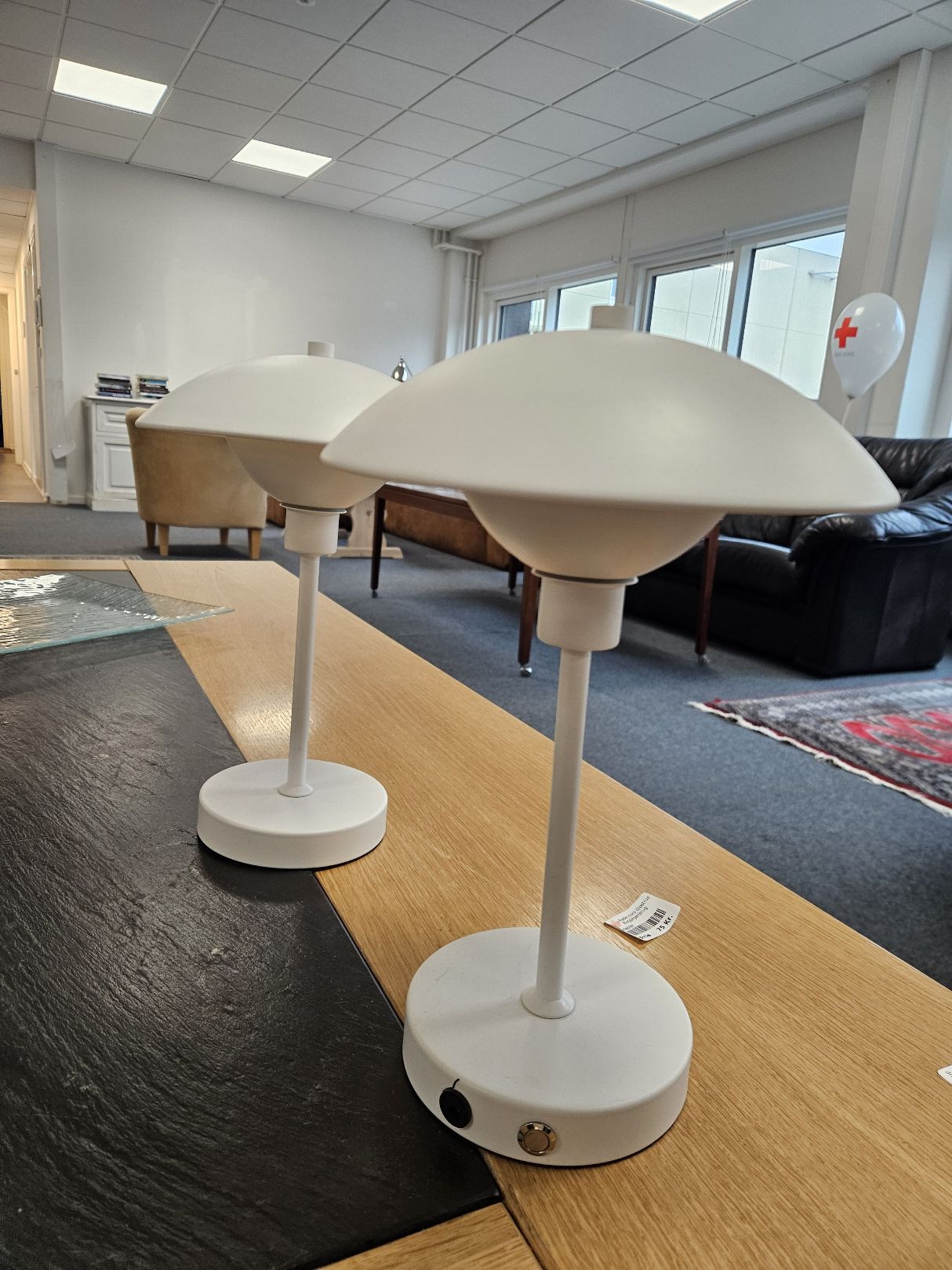 2 opladelige lanper