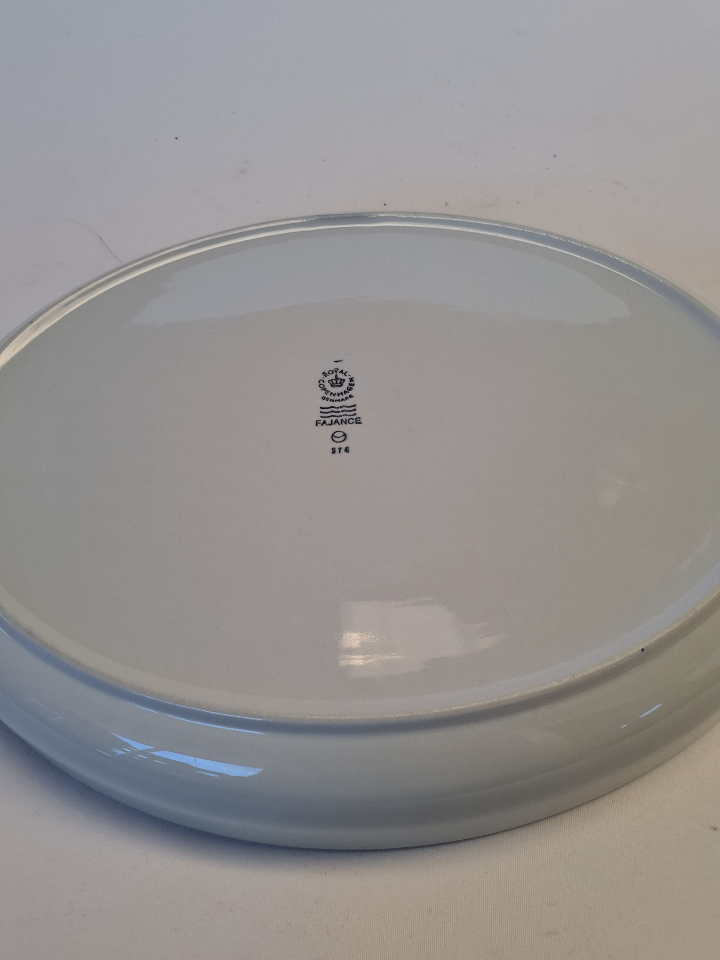 Royal Copenhagen "Blåkant" Fad