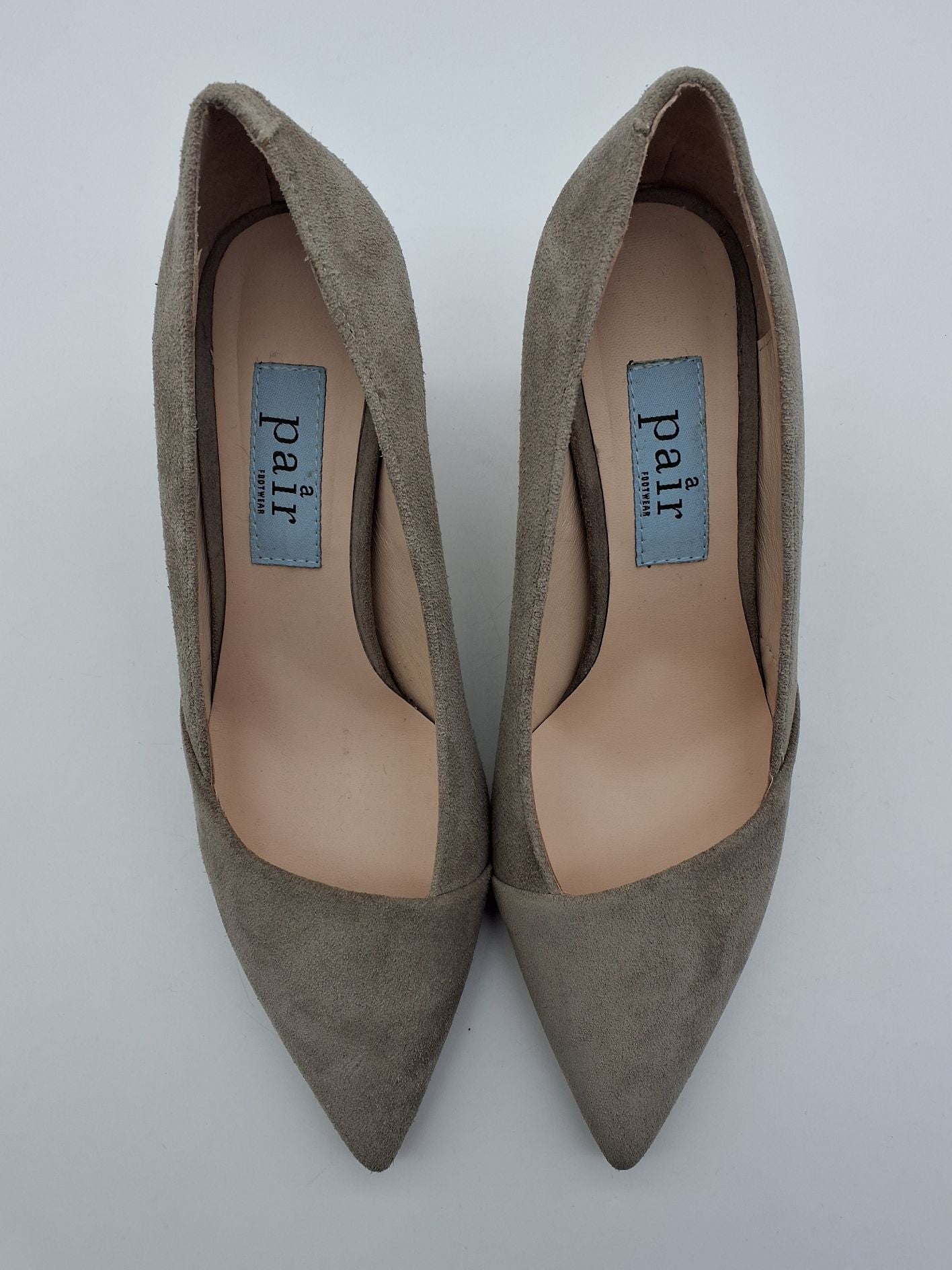 A pair Sko