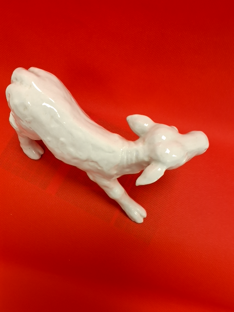 Kalv fra Lyngby porcelæn