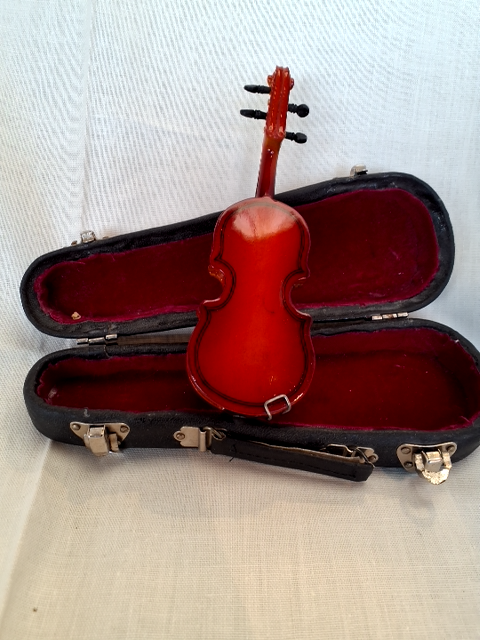 Miniature Violin