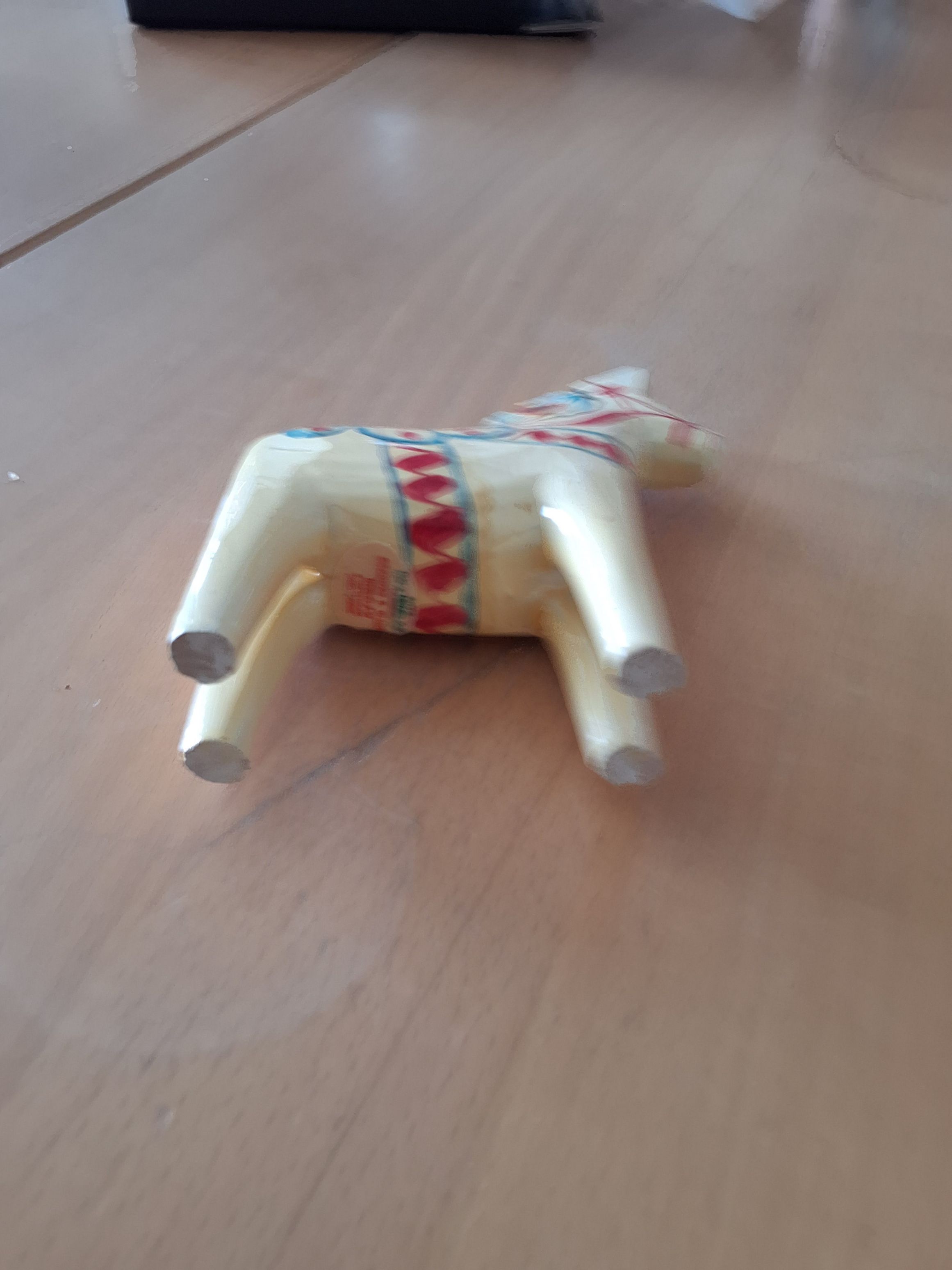 Dala hest hvid