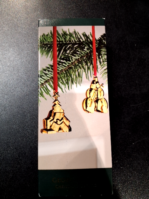 Georg Jensen snemand og juletræ