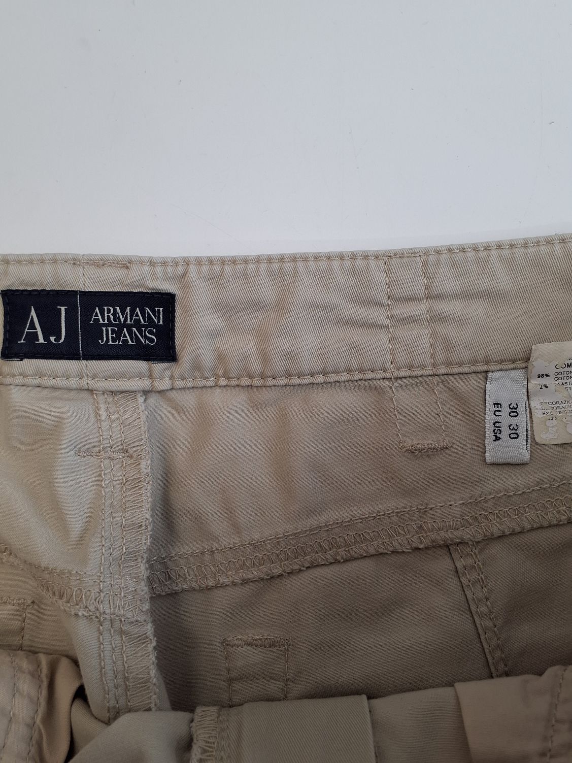 Armani Bukser