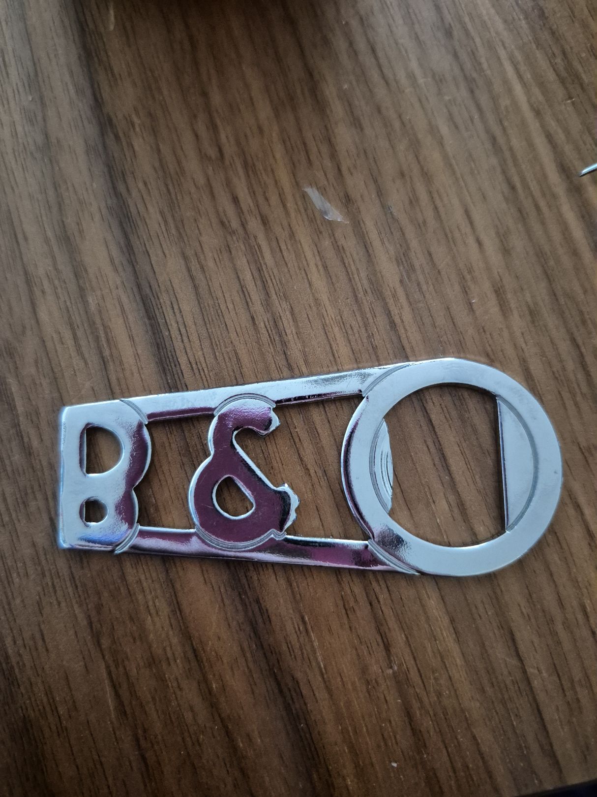 Oplukker fra B&O