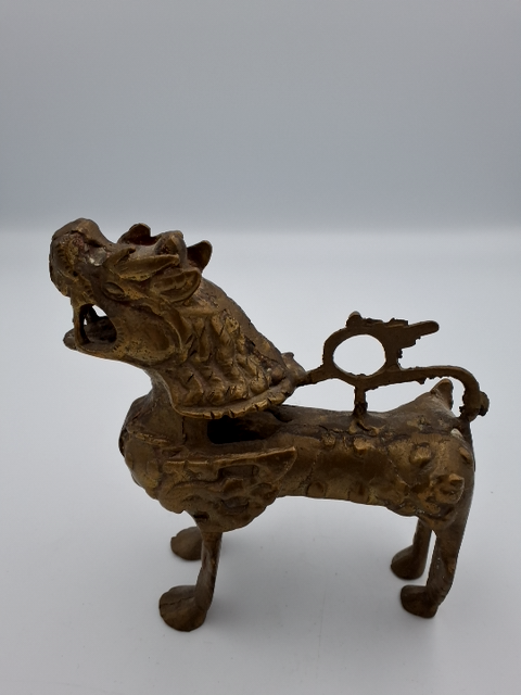 Bronze dragefigur
