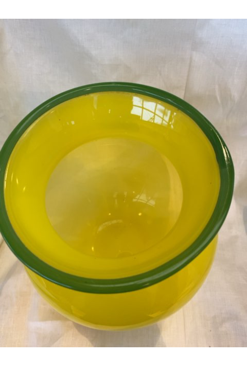 Loetz vase