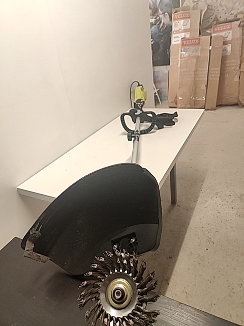 Flise trimmer