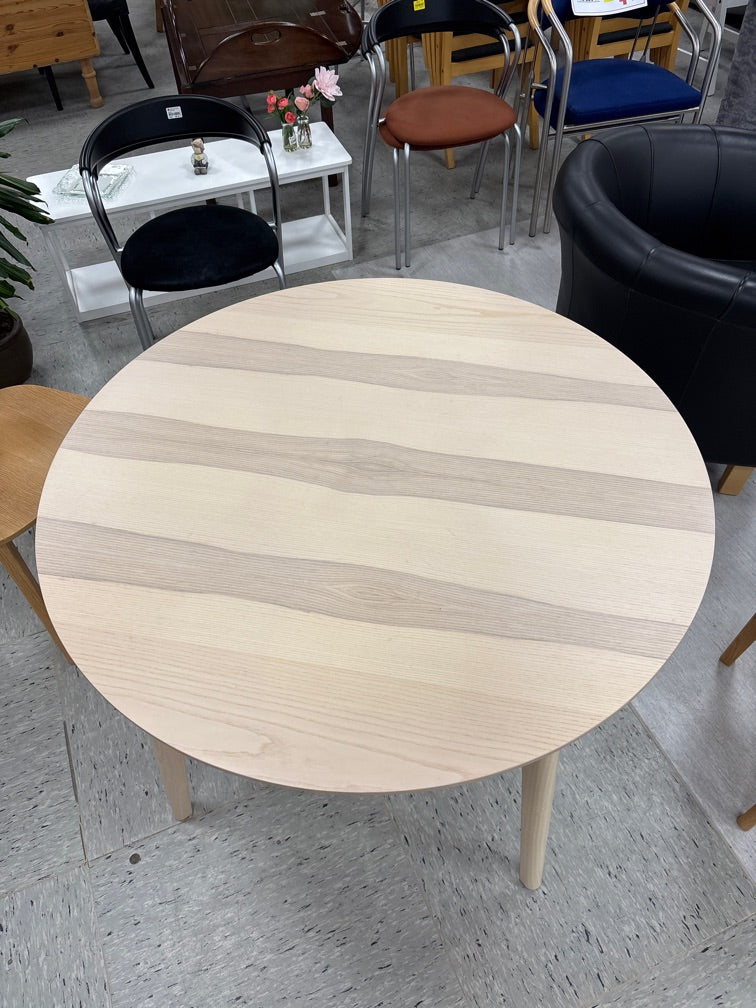 Rundt Spisebord (ikea)