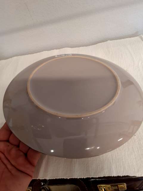 1 stk beige tallerken