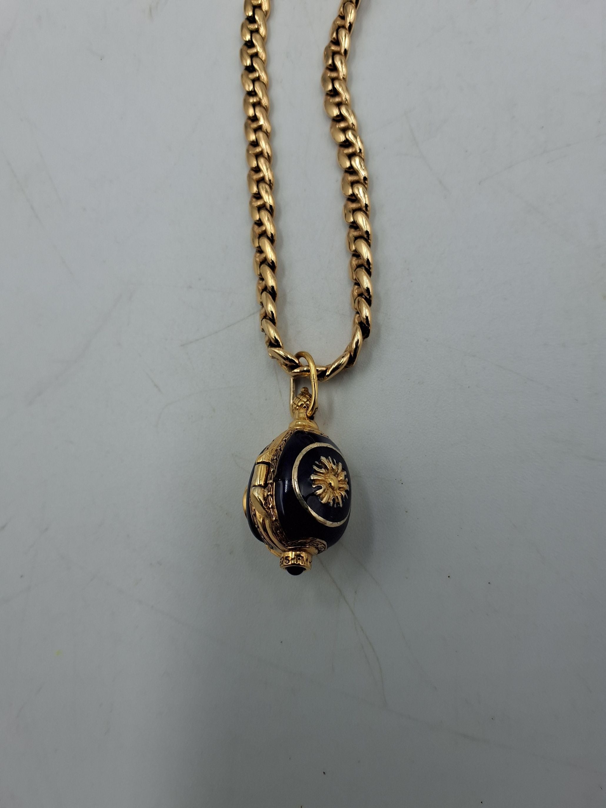 Blå Emalje æg fra House of Faberge