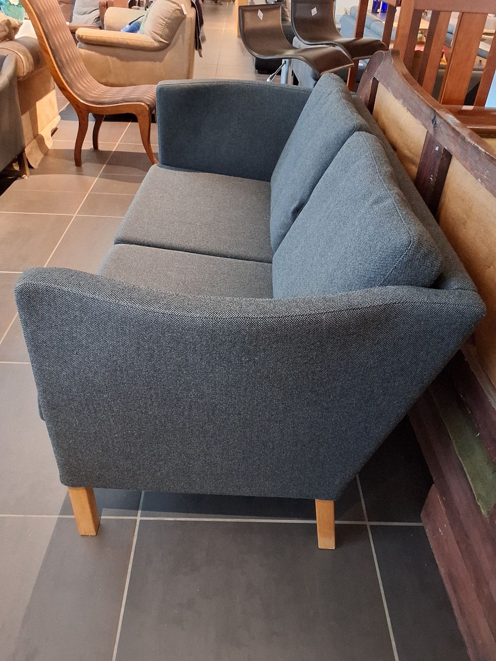 Nielaus sofa