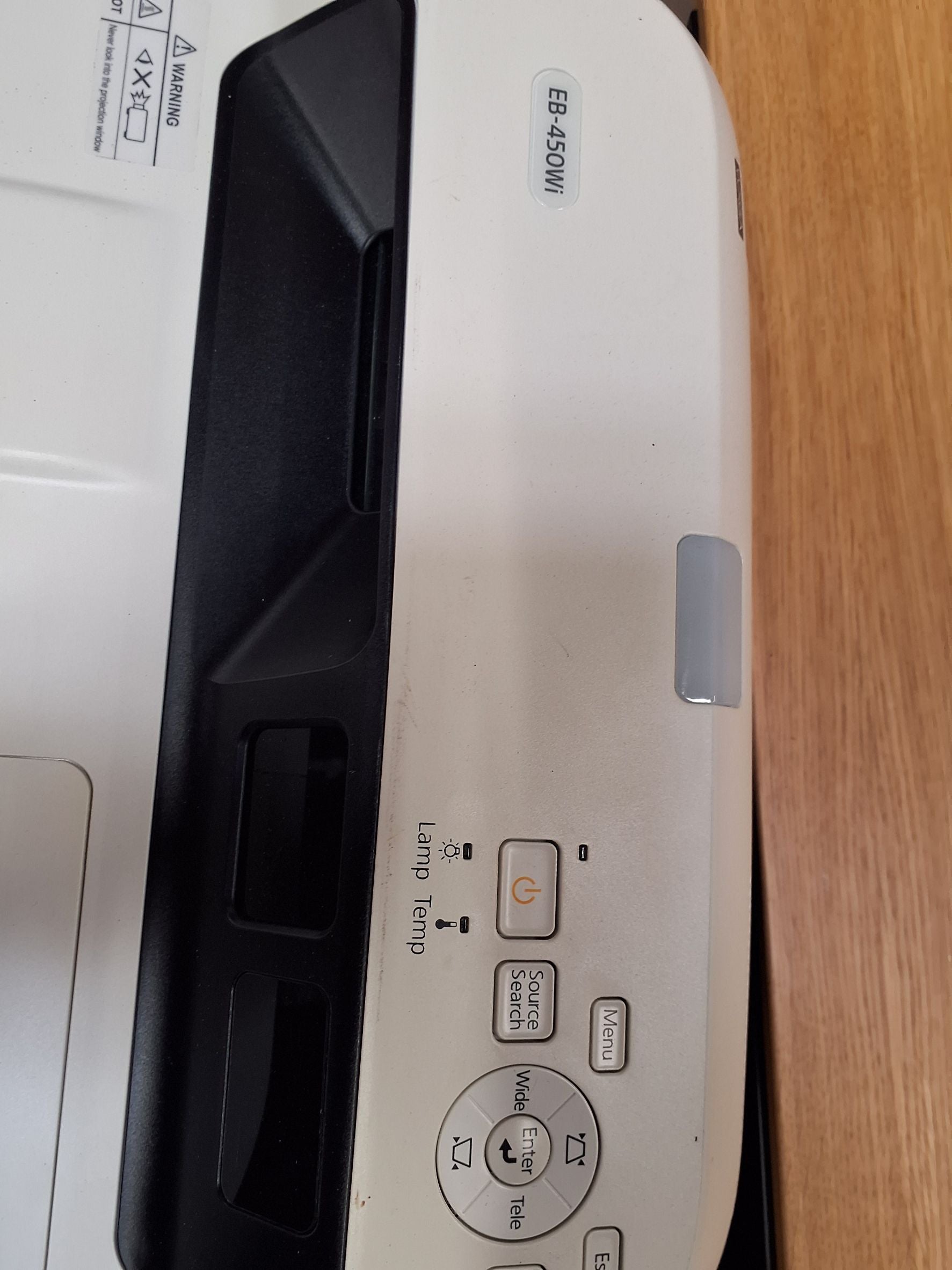 Projekter, mærke Epson EB 450WI